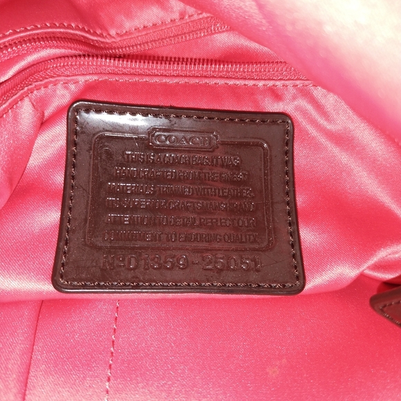 Coach purse - Picture 7 of 10